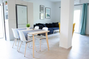 Sea Side Retreat 2 Bed Apartment